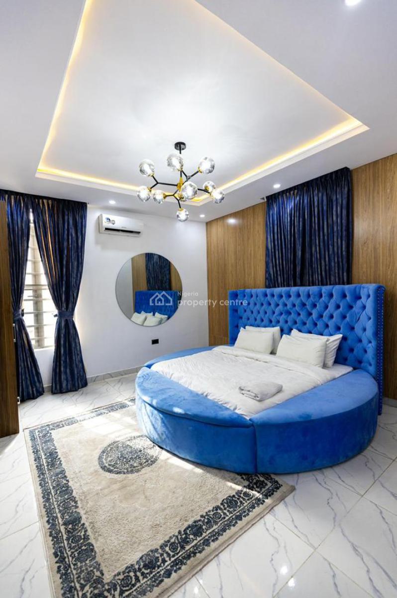 Well Furnished 3bedroom Apartment at Lekki Phase 1, Off Admiralty Road Lekki Phase 1, Lekki Phase 1, Lekki, Lagos, House Short Let