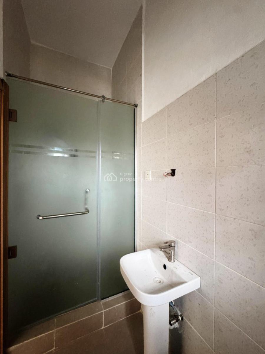 3 Bedroom Apartment with Boys Quarters and Elevator, Lekki Phase 1, Lekki, Lagos, Flat / Apartment for Sale