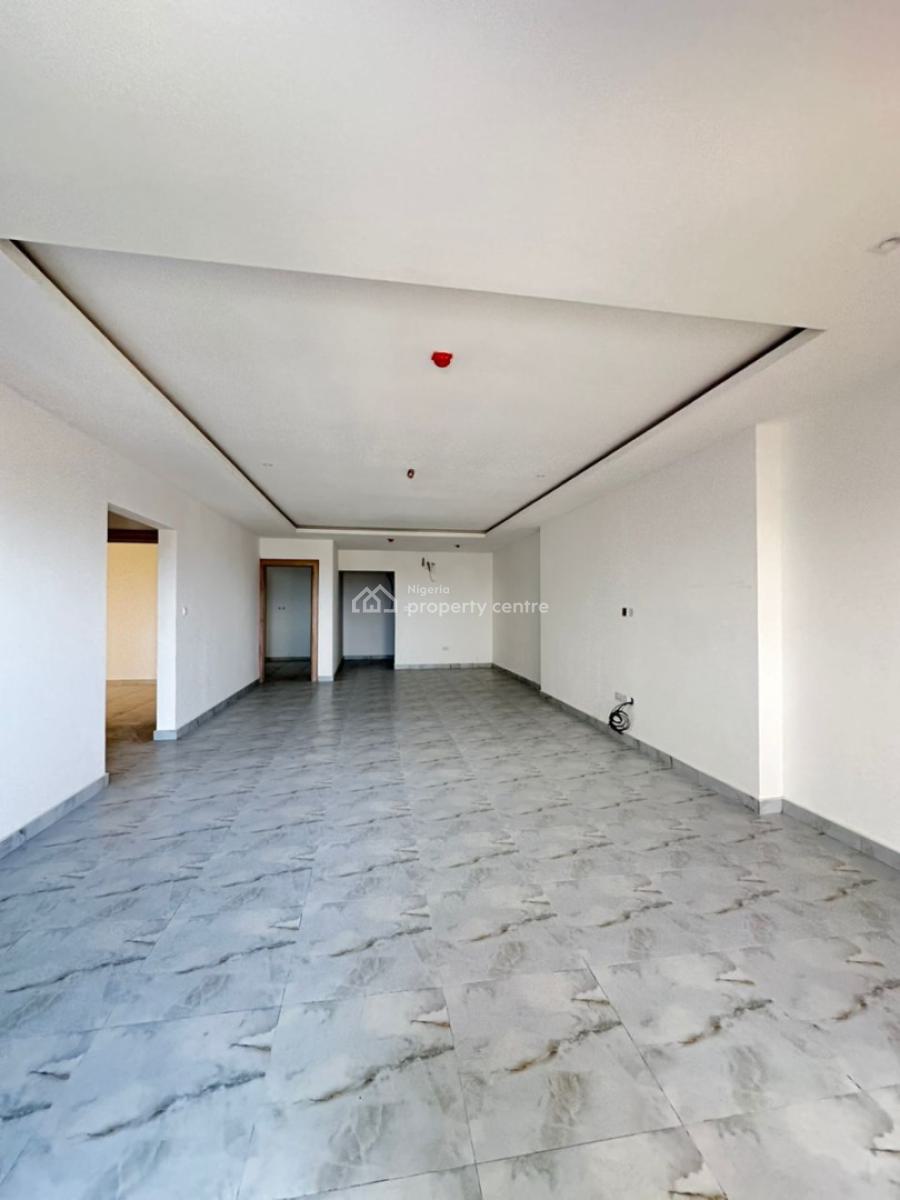 3 Bedroom Apartment with Boys Quarters, Elevator, Gym & Pool, Lekki Phase 1, Lekki, Lagos, Flat / Apartment for Sale