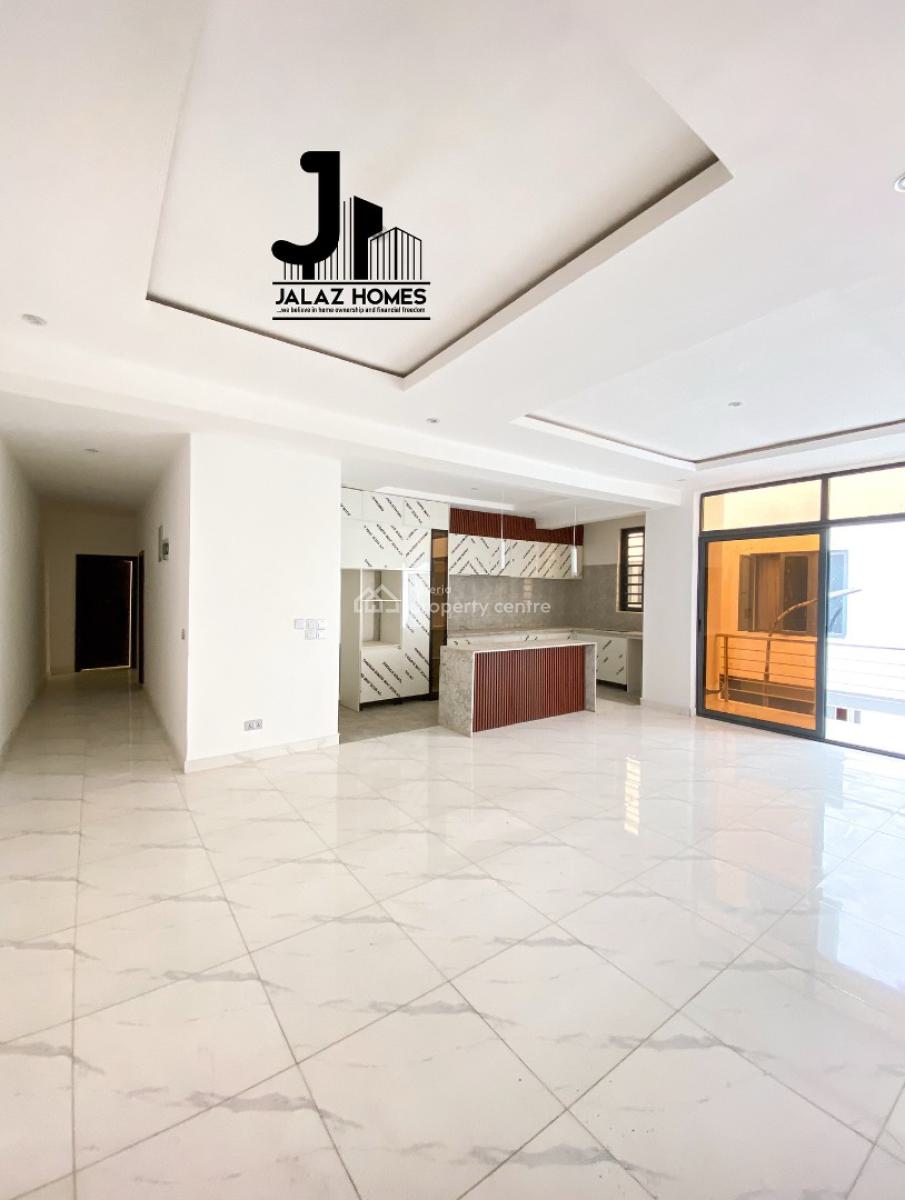 2 Bedroom Apartment, Lekki Phase 1, Lekki, Lagos, House for Sale