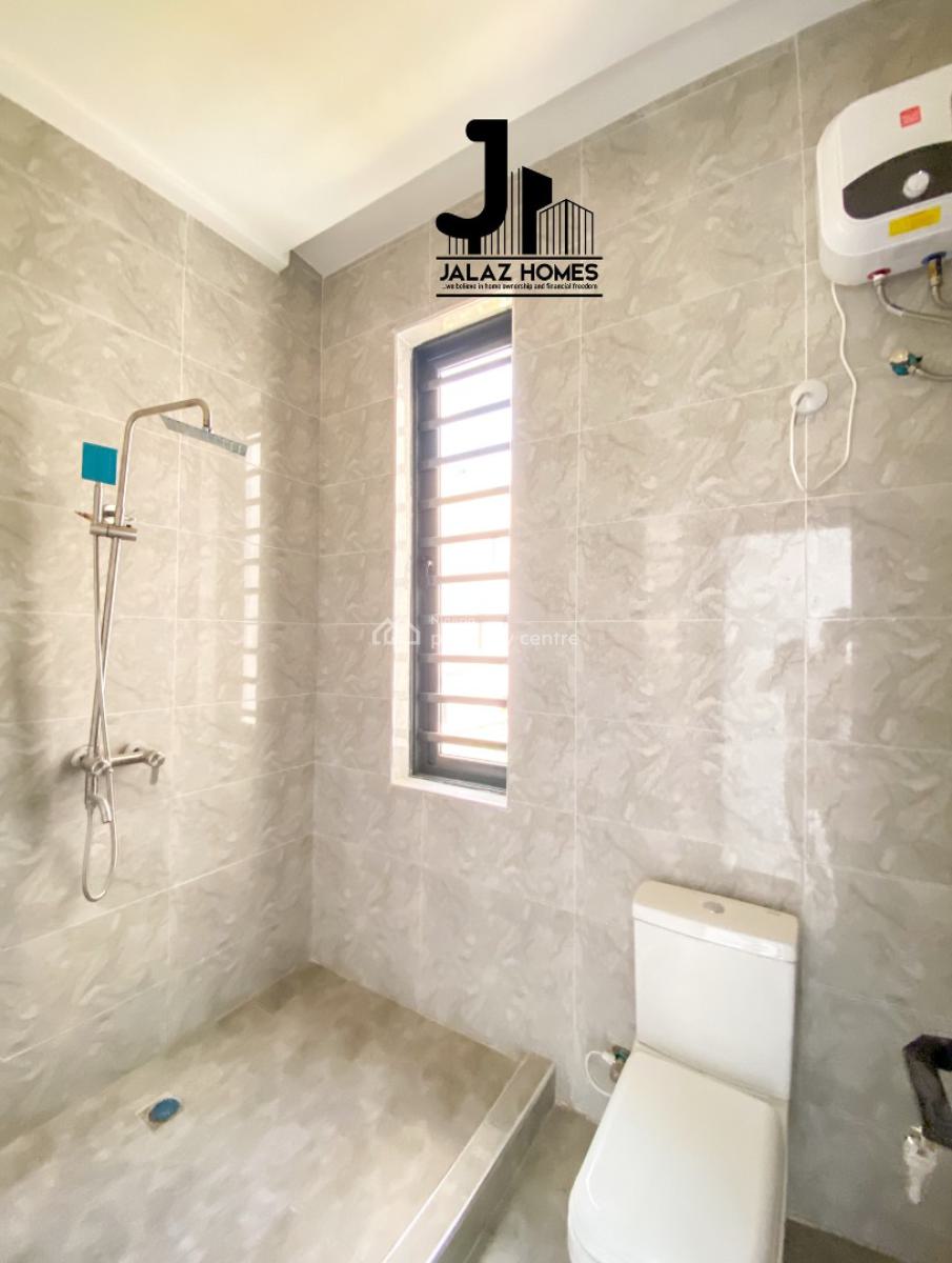 2 Bedroom Apartment, Lekki Phase 1, Lekki, Lagos, House for Sale