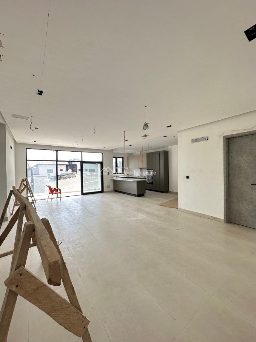 Luxury Spacious 2 Bedroom Apartment with Bq, Elevator, Gym and Rooftop, Lekki, Lagos, Flat / Apartment for Sale