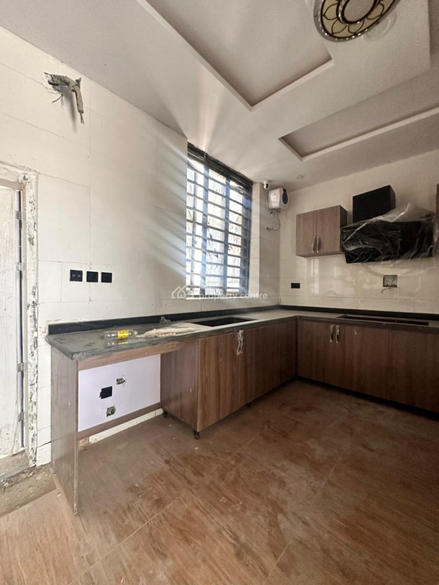 Contemporary 3bedroom Terraced Duplex with Bq, Ikota Axis, Lekki, Lagos, Terraced Duplex for Sale