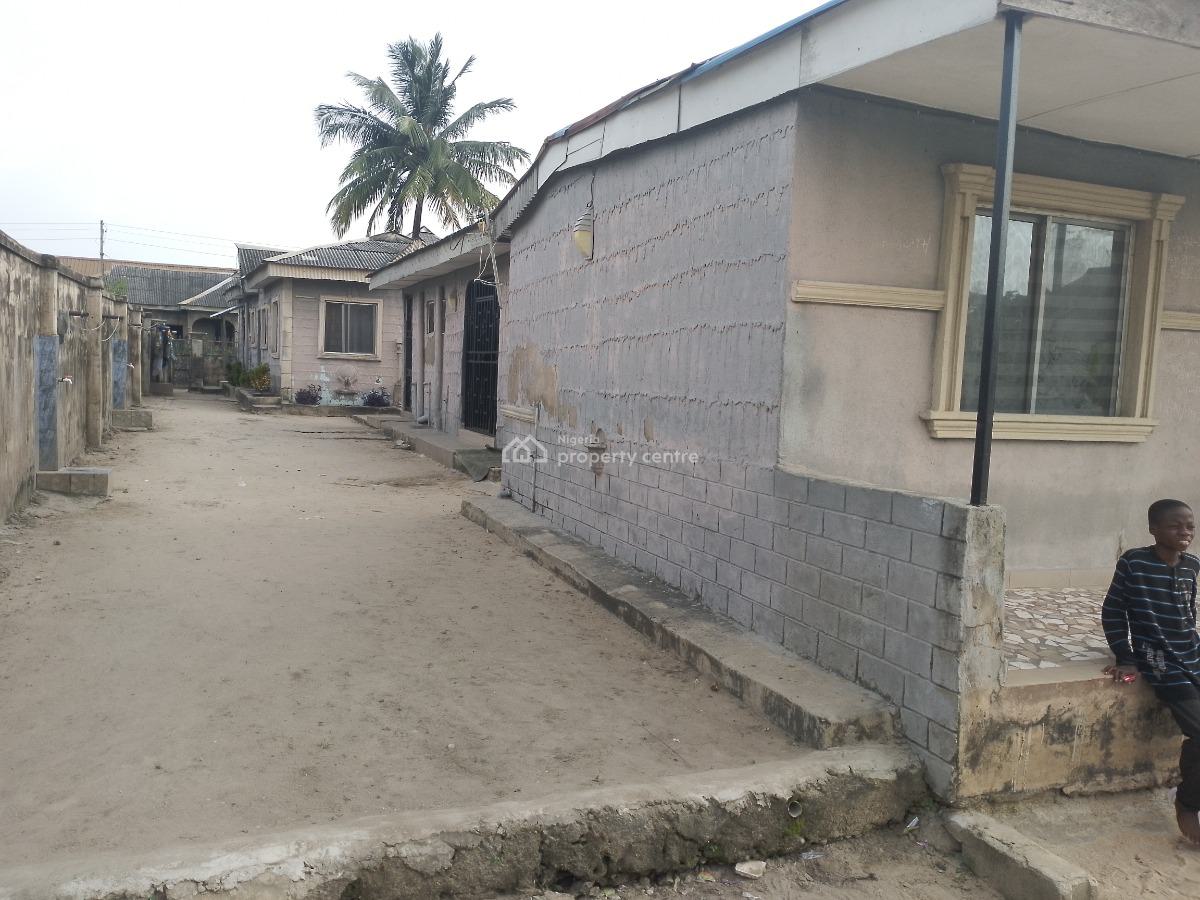 2 Bedroom with Bq, Community Off Bayeku Road, Igbogbo, Ikorodu, Lagos, Block of Flats for Sale