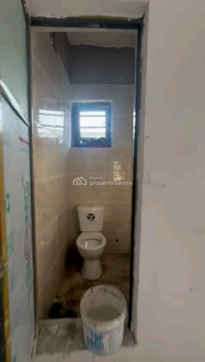 Standard and Spacious Mini Flat, Palmgrove, Palmgrove, Shomolu, Lagos, Mini Flat (room and Parlour) for Rent