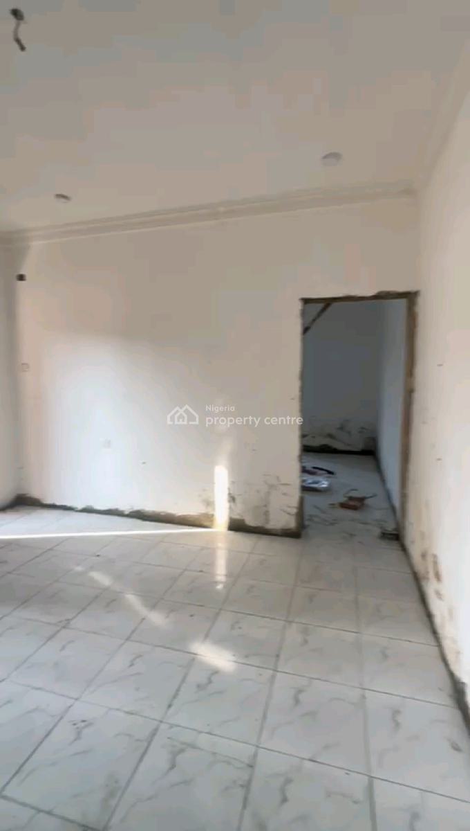 Standard and Spacious Mini Flat, Palmgrove, Palmgrove, Shomolu, Lagos, Mini Flat (room and Parlour) for Rent