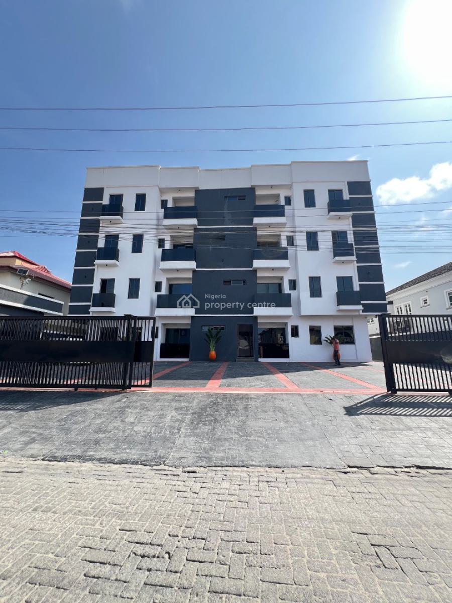 Neatly Finished 3 Bedroom Apartment with Bq, Lekki Phase 1, Lekki, Lagos, Flat / Apartment for Sale
