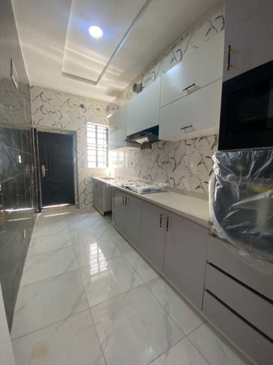 3, After Chevron Drive 2nd Toll Gate, Lekki Phase 2, Ikota, Lekki, Lagos, Terraced Duplex for Rent