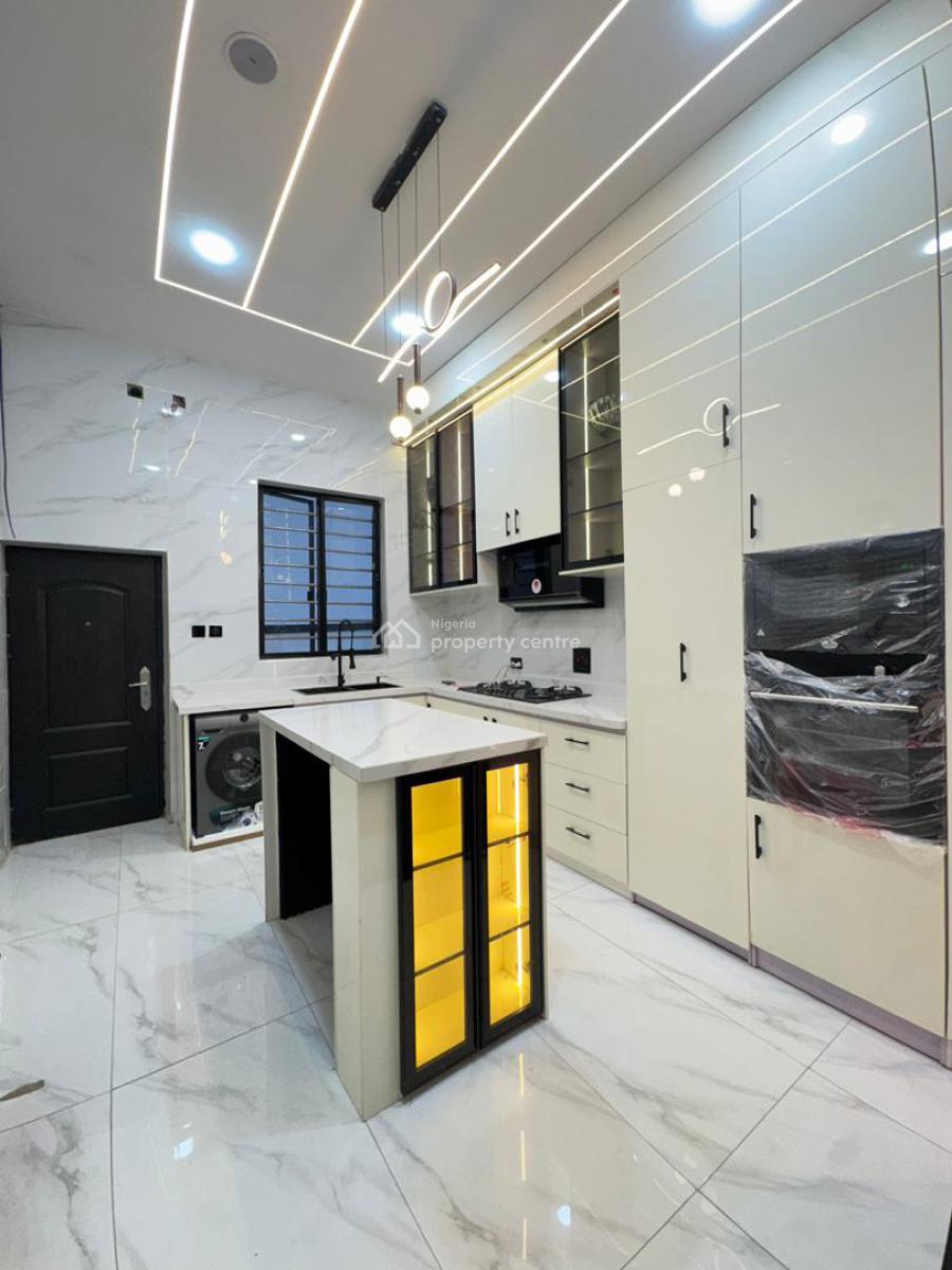 Magnificent 5 Bedroom Duplex with a Cinema,pool,gym, Ikota, Lekki, Lagos, House for Sale