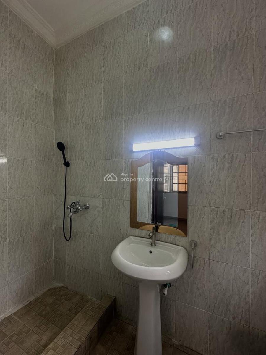 Luxurious & Executive 2-bedroom Apartment, Lekki Phase 1, Lekki, Lagos, Flat / Apartment for Rent