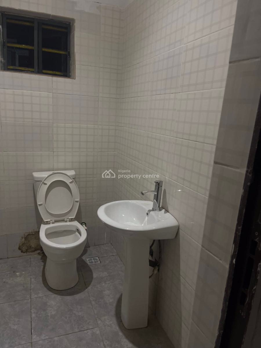 Standard Girls Apartment, Sangotedo, Ajah, Lagos, Flat / Apartment for Rent