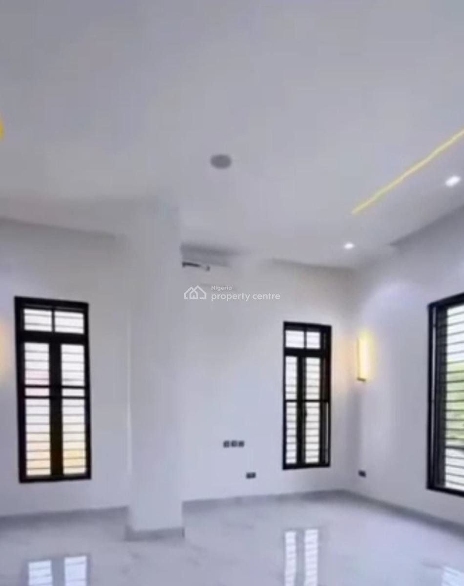 Majestically Built, 11 Bedroom+ 5 Sitting Room S Mansion, Guzape Main, Guzape District, Abuja, House for Sale