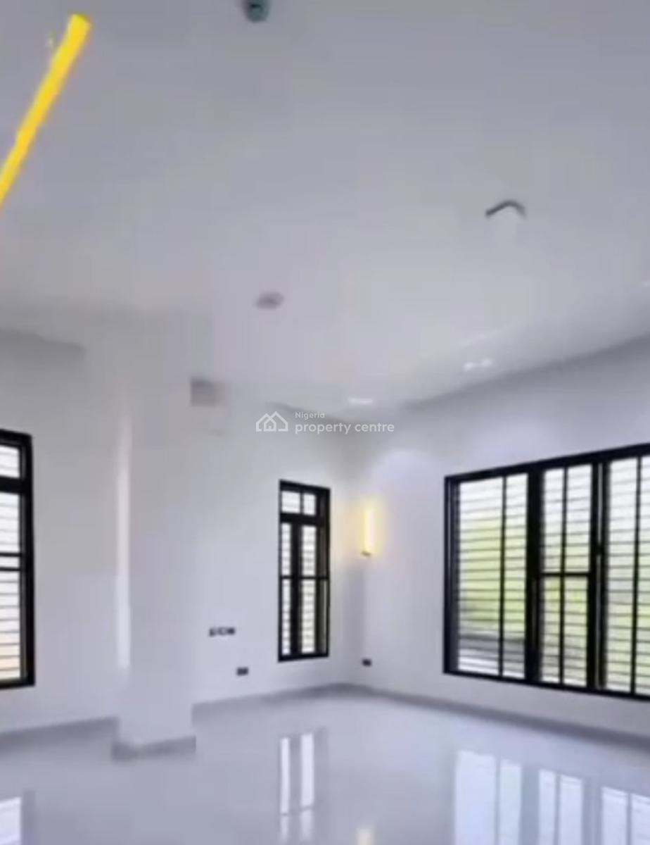 Majestically Built, 11 Bedroom+ 5 Sitting Room S Mansion, Guzape Main, Guzape District, Abuja, House for Sale