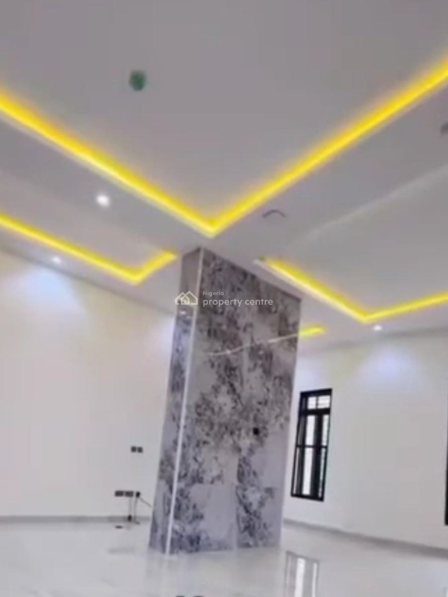 Majestically Built, 11 Bedroom+ 5 Sitting Room S Mansion, Guzape Main, Guzape District, Abuja, House for Sale