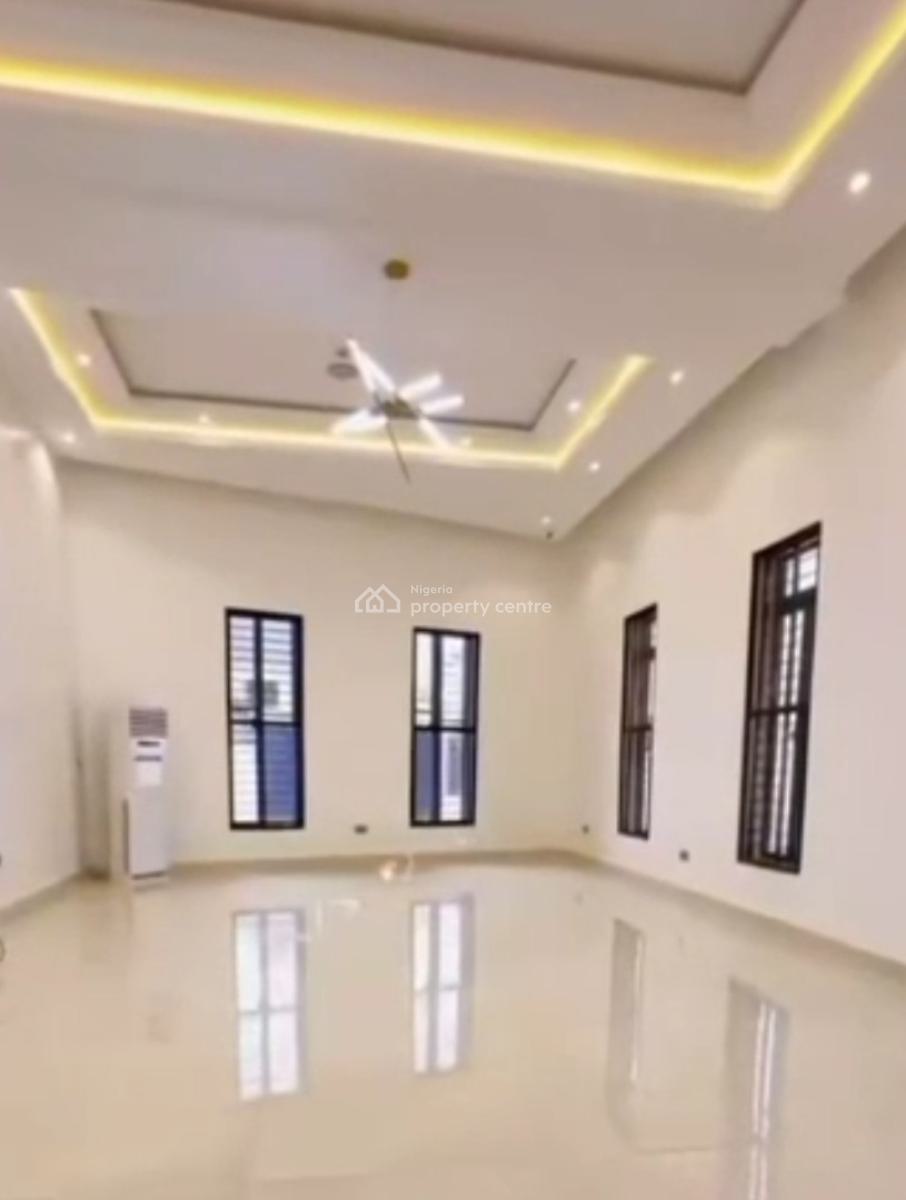 Majestically Built, 11 Bedroom+ 5 Sitting Room S Mansion, Guzape Main, Guzape District, Abuja, House for Sale