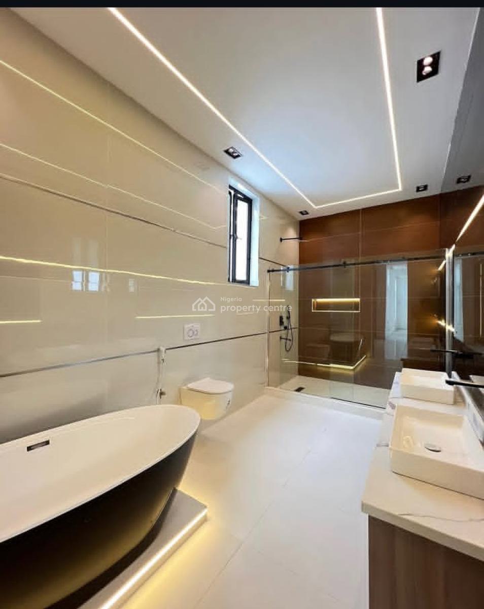 5 Bedroom Detached House, Osapa, Lekki, Lagos, Detached Duplex for Sale