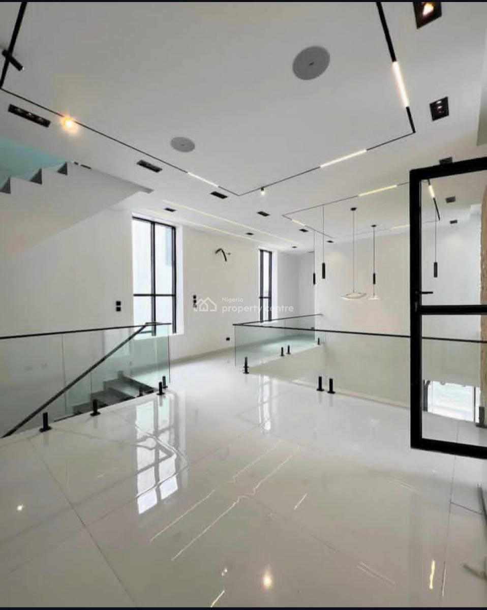 5 Bedroom Detached House, Osapa, Lekki, Lagos, Detached Duplex for Sale