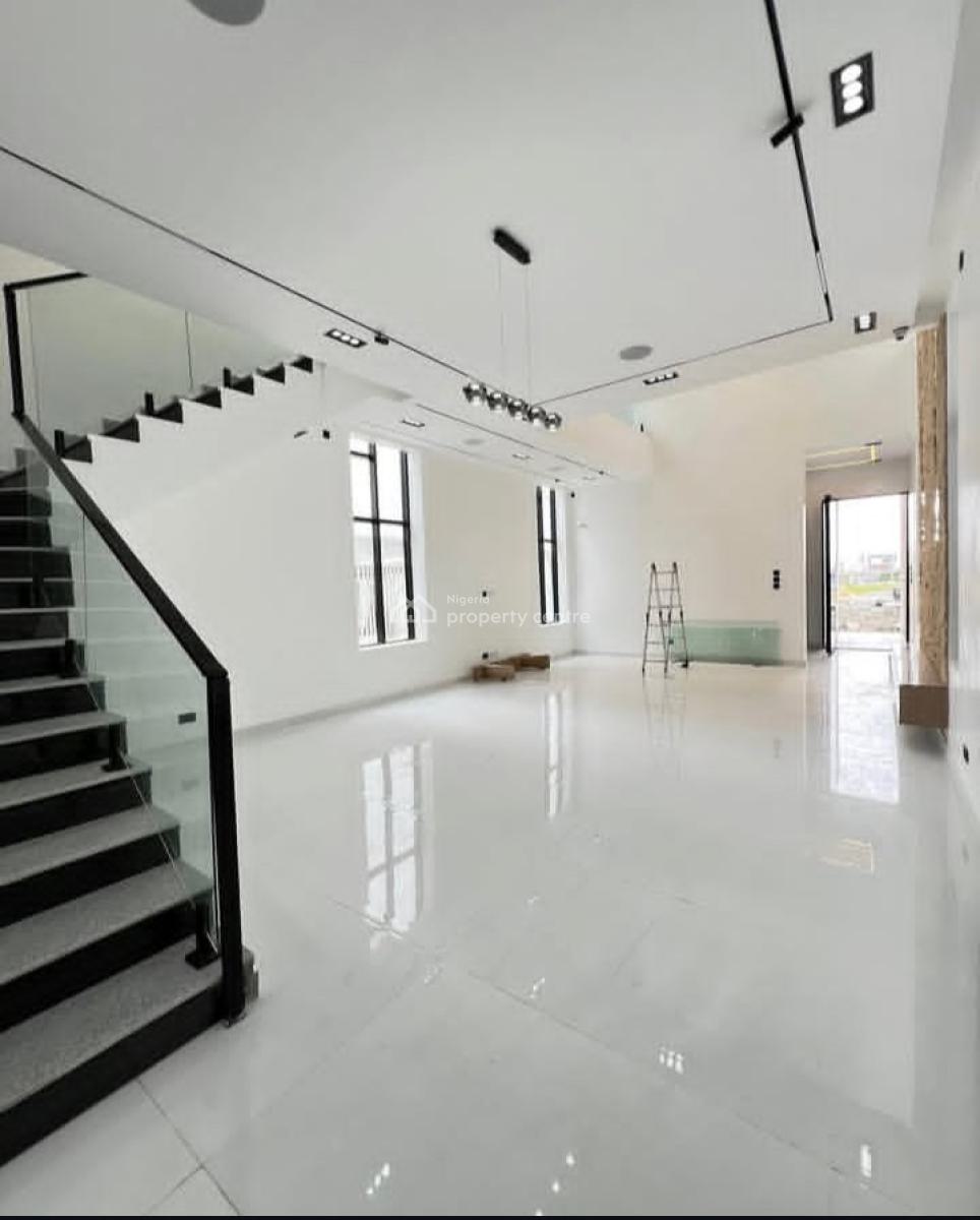 5 Bedroom Detached House, Osapa, Lekki, Lagos, Detached Duplex for Sale
