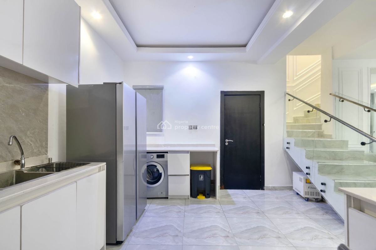 3 Bedroom Maisonette, Lekki Phase 1, Lekki Phase 1, Lekki, Lagos, Flat / Apartment Short Let
