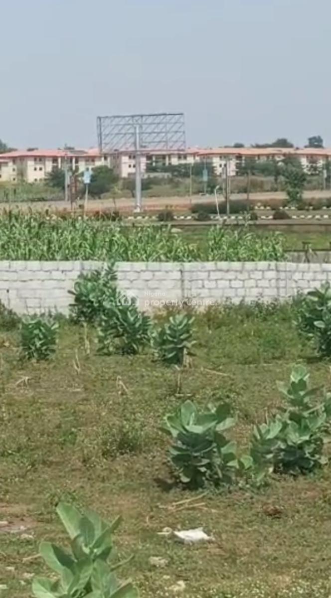 1 Hectare Plot in a Strategic Location, Sabon Lugbe, Lugbe District, Abuja, Land for Sale