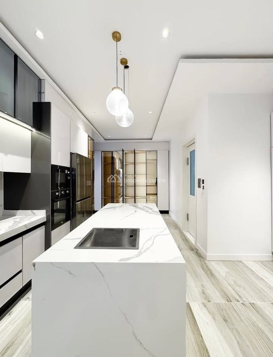 5 Bedroom Detached House, Lekki Phase 1, Lekki, Lagos, Detached Duplex for Sale