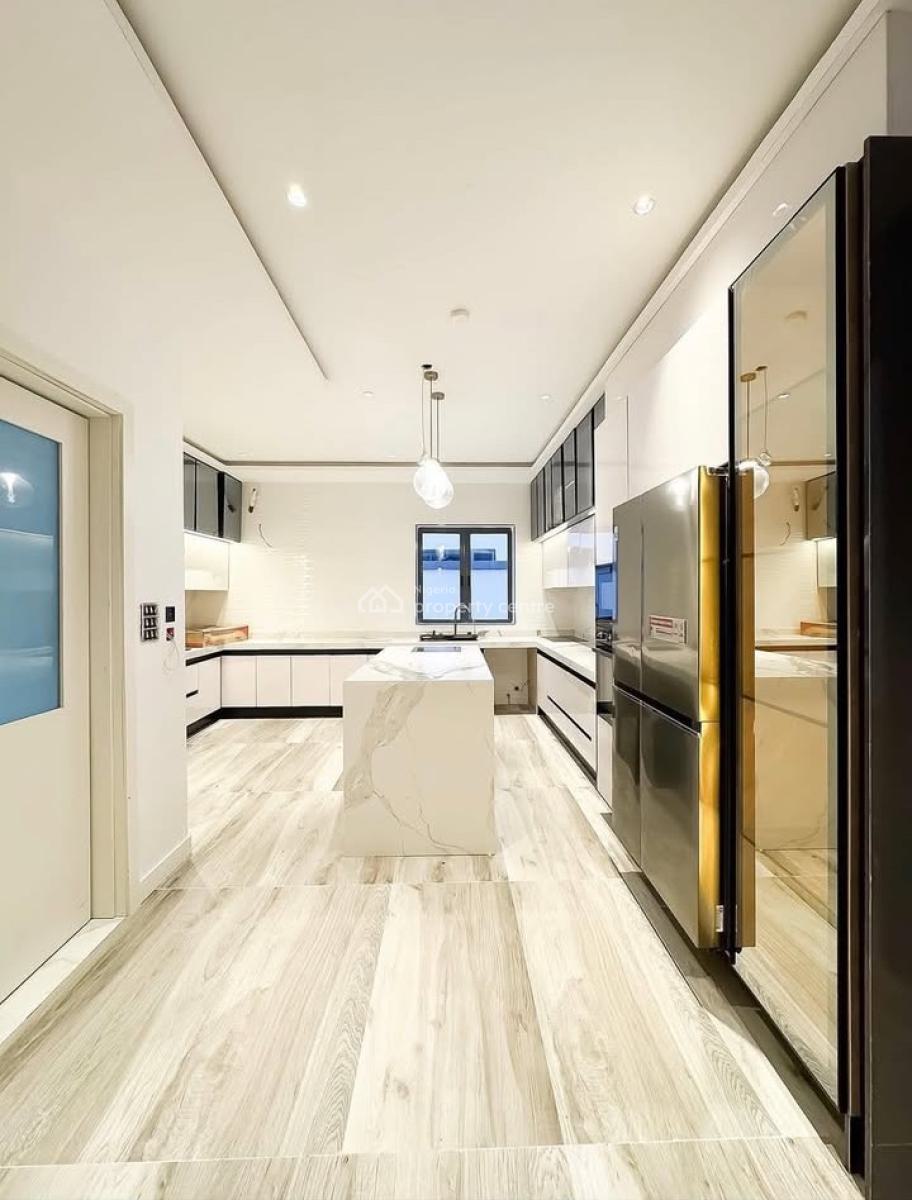 5 Bedroom Detached House, Lekki Phase 1, Lekki, Lagos, Detached Duplex for Sale