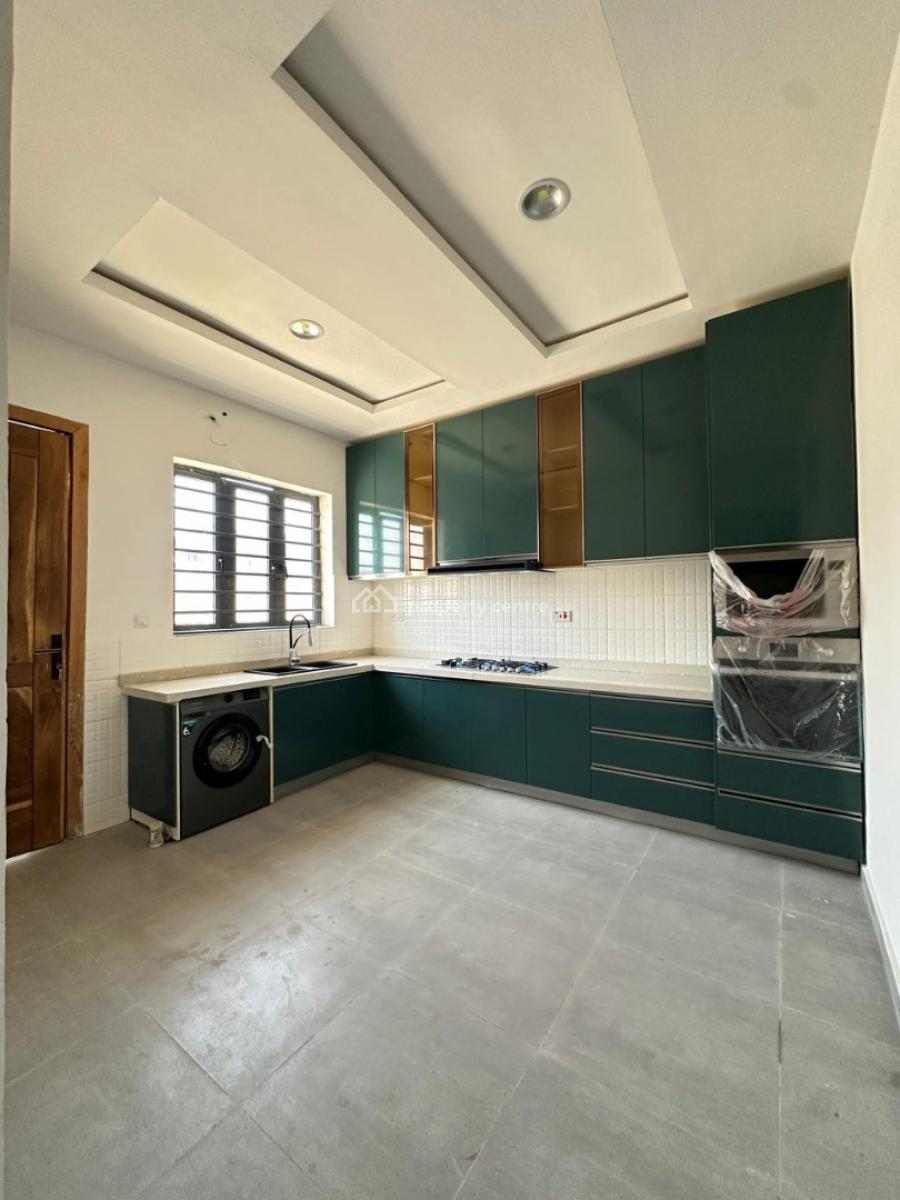 4 Bedroom Duplex, Off Freedom Way, Lekki Phase 1, Lekki, Lagos, Terraced Duplex for Sale