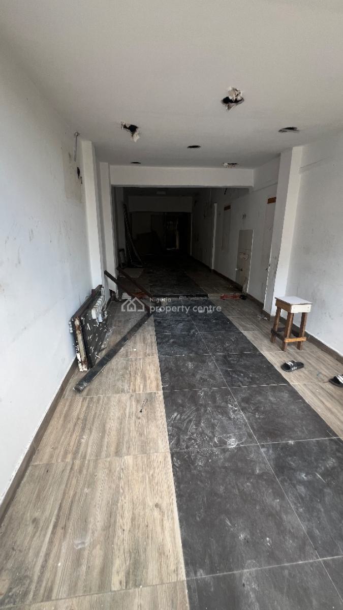 Restaurant Space on Admiralty Way Lekki Phase 1, Admiralty Way Lekki Phase 1 Lekki Lagos, Lekki Phase 1, Lekki, Lagos, Restaurant / Bar for Rent