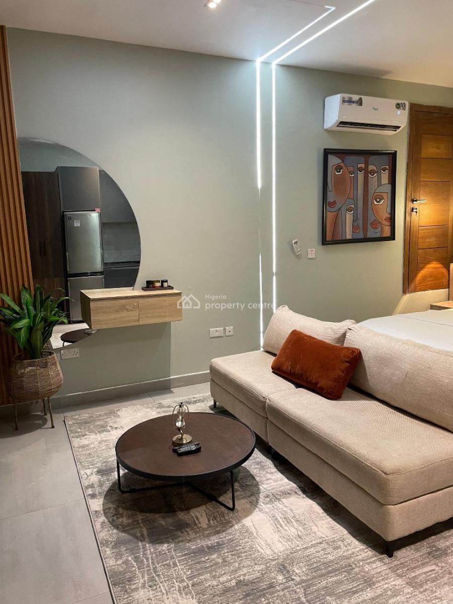 Cozy and Specious Studio Apartment with Pool and Gym, Lekki, Lagos, Flat / Apartment Short Let
