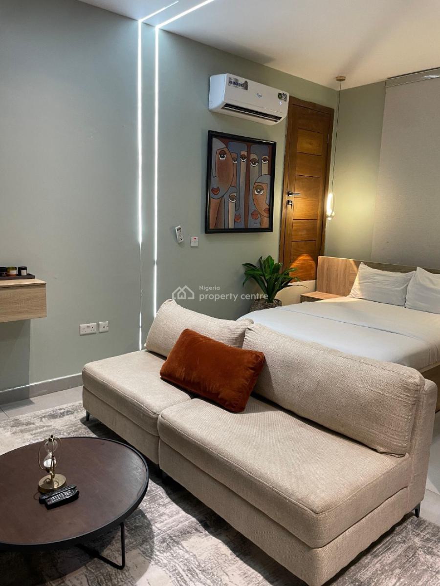 Cozy and Specious Studio Apartment with Pool and Gym, Lekki, Lagos, Flat / Apartment Short Let