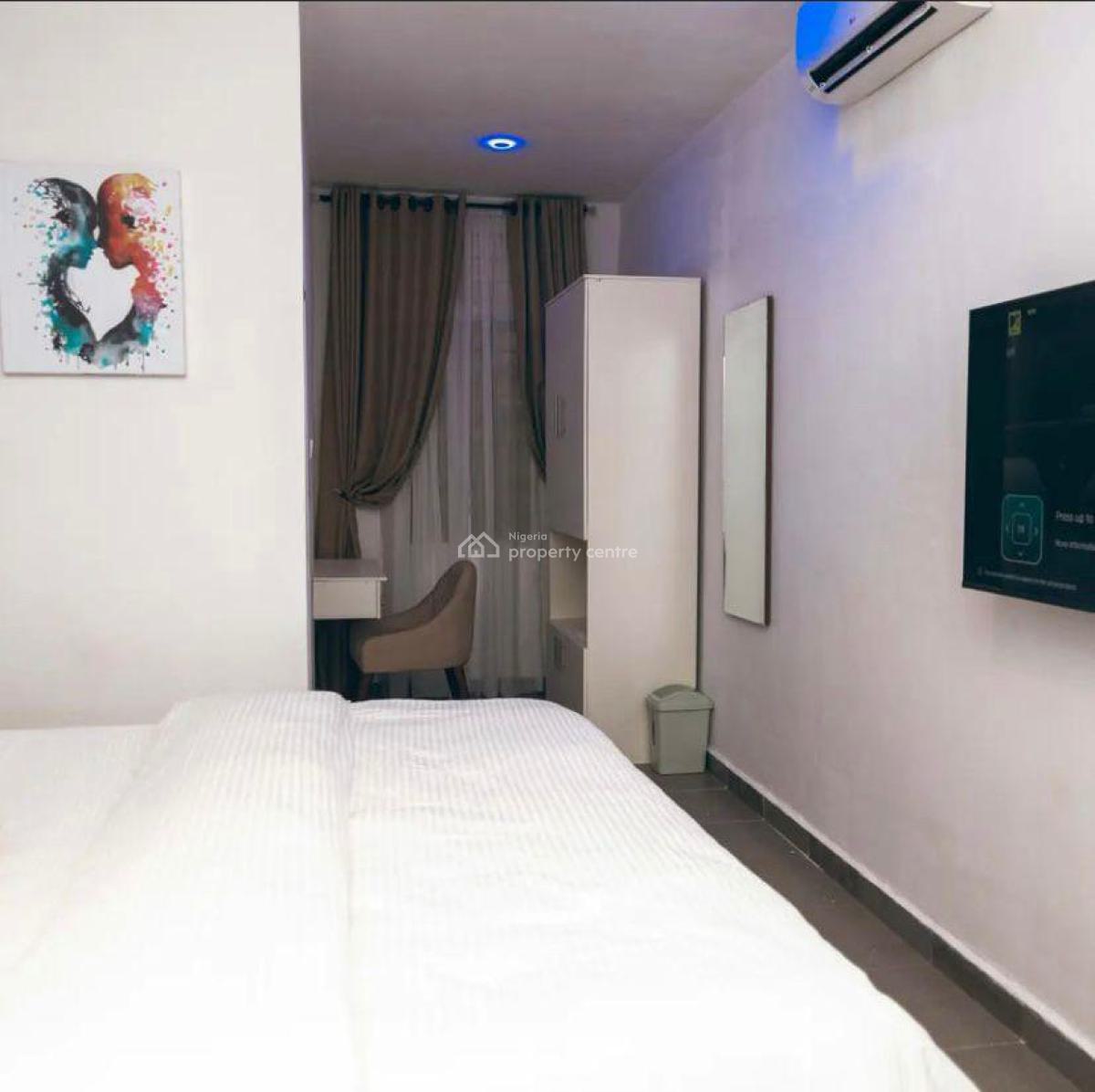 Luxury 3 Bedroom Apartment with, Ps4, Netflix, Table Tennis, Guzape Asokoro Abuja, Guzape District, Abuja, Flat / Apartment Short Let