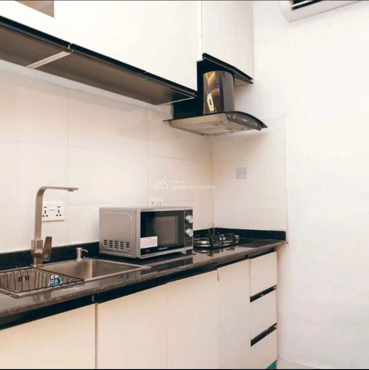 Luxury 3 Bedroom Apartment with, Ps4, Netflix, Table Tennis, Guzape Asokoro Abuja, Guzape District, Abuja, Flat / Apartment Short Let