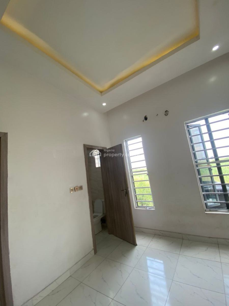 a Luxury 4 Bedroom Semidetached Duplex in a Secured Estate in Chevron, Chevron, Lekki Phase 2, Lekki, Lagos, Semi-detached Bungalow for Rent