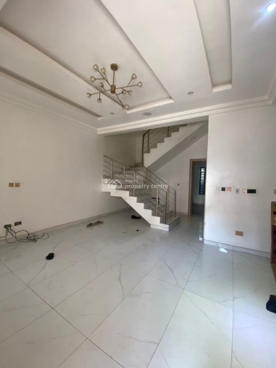 a Luxury 4 Bedroom Semidetached Duplex in a Secured Estate in Chevron, Chevron, Lekki Phase 2, Lekki, Lagos, Semi-detached Bungalow for Rent