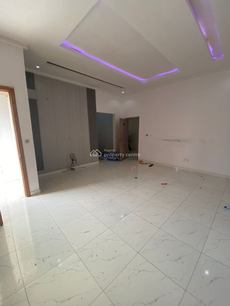 a Luxury 4 Bedroom Semidetached Duplex in a Secured Estate in Chevron, Chevron, Lekki Phase 2, Lekki, Lagos, Semi-detached Bungalow for Rent