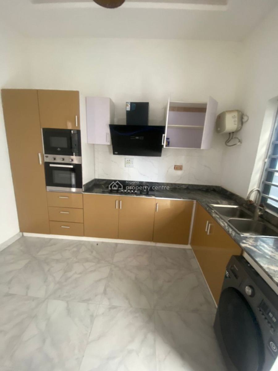 a Luxury 4 Bedroom Semidetached Duplex in a Secured Estate in Chevron, Chevron, Lekki Phase 2, Lekki, Lagos, Semi-detached Bungalow for Rent