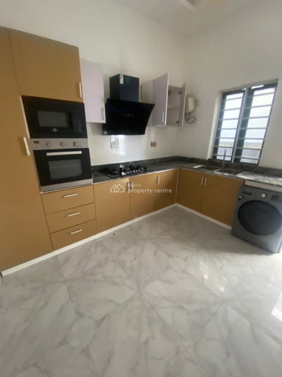 a Luxury 4 Bedroom Semidetached Duplex in a Secured Estate in Chevron, Chevron, Lekki Phase 2, Lekki, Lagos, Semi-detached Bungalow for Rent