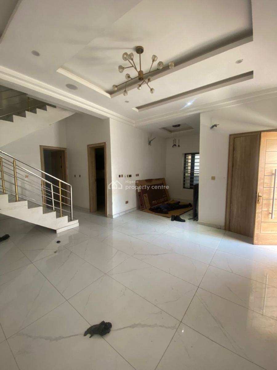 a Luxury 4 Bedroom Semidetached Duplex in a Secured Estate in Chevron, Chevron, Lekki Phase 2, Lekki, Lagos, Semi-detached Bungalow for Rent