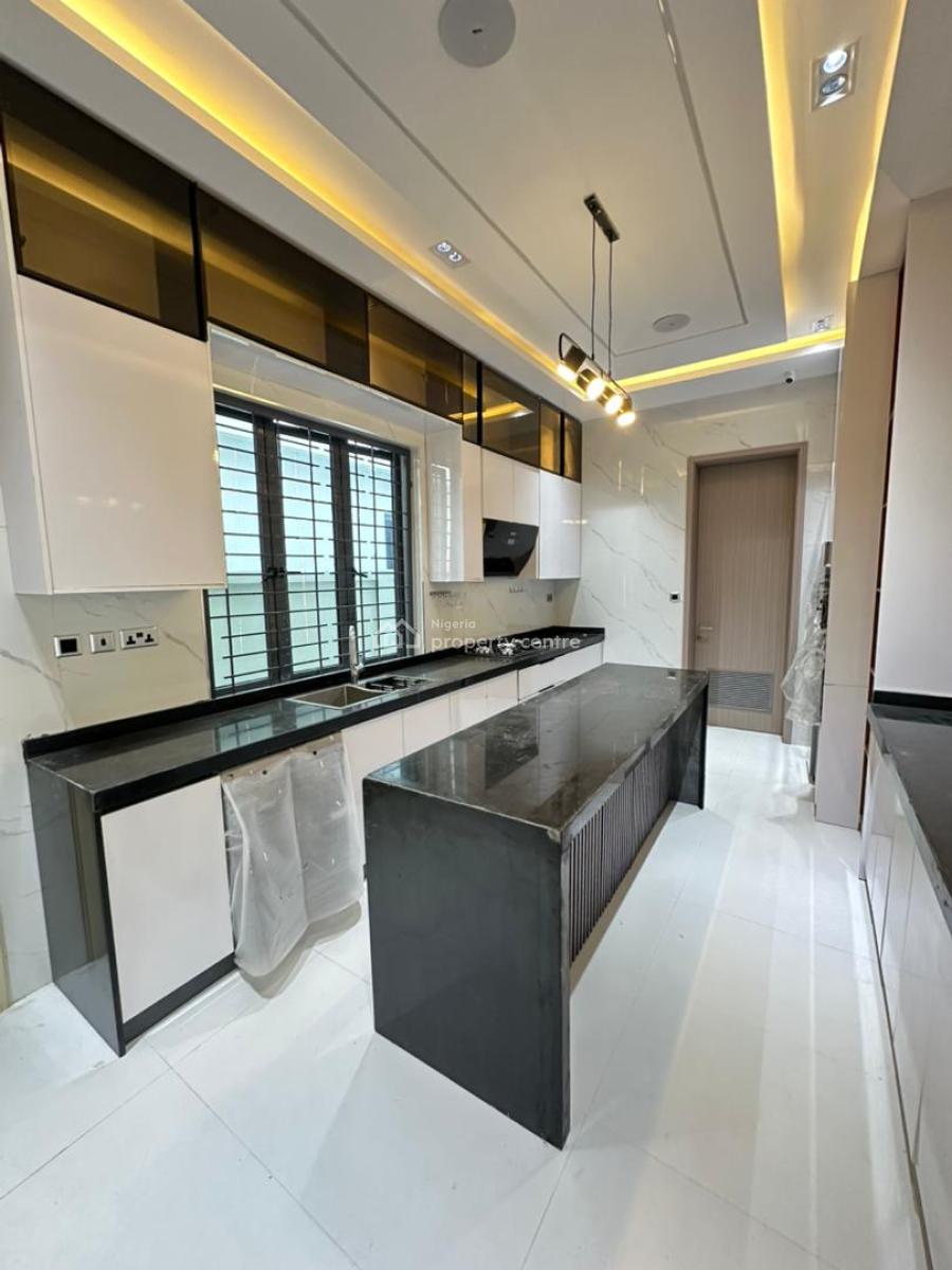 Luxurious 5 Bedroom Fully Detached with a Swimming Pool, Lekki Phase 1, Lekki, Lagos, Detached Duplex for Sale