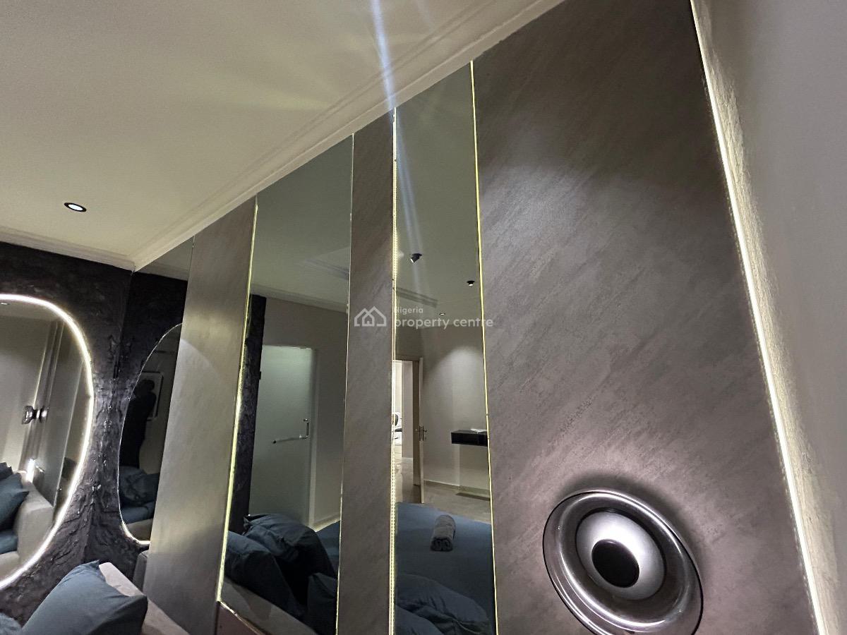 Luxury 2 Bedroom Apartment, Off Admiralty, Lekki Phase 1, Lekki, Lagos, Flat / Apartment Short Let