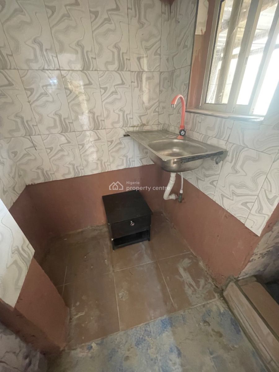 Nice Selfcon 22/24hrs Light Access Code Estate, Thomas Estate, Ajah, Lagos, House for Rent