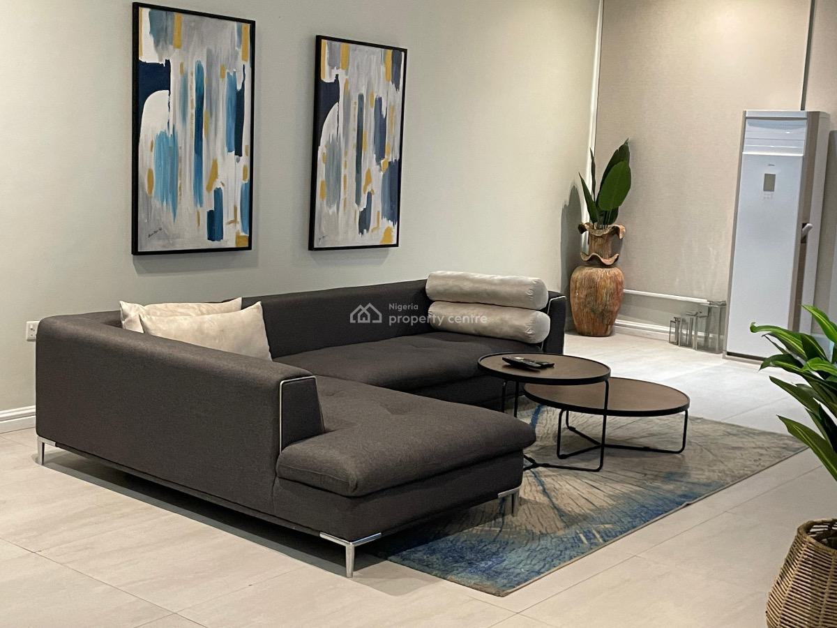 Cozy and Spacious Luxury 2bedroom with Snooker Table, Swimming Pool, Lekki, Lagos, Flat / Apartment Short Let