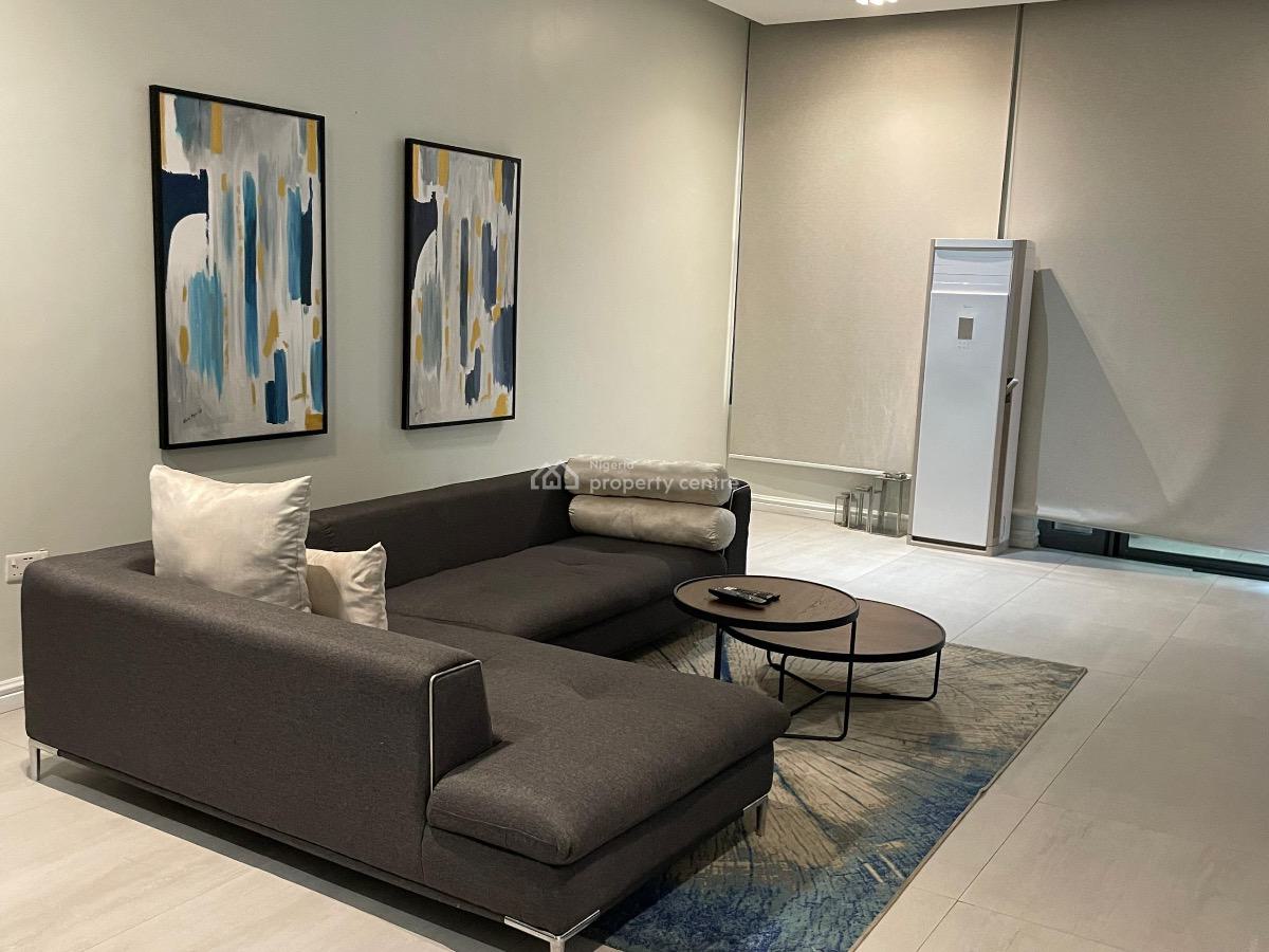 Cozy and Spacious Luxury 2bedroom with Snooker Table, Swimming Pool, Lekki, Lagos, Flat / Apartment Short Let