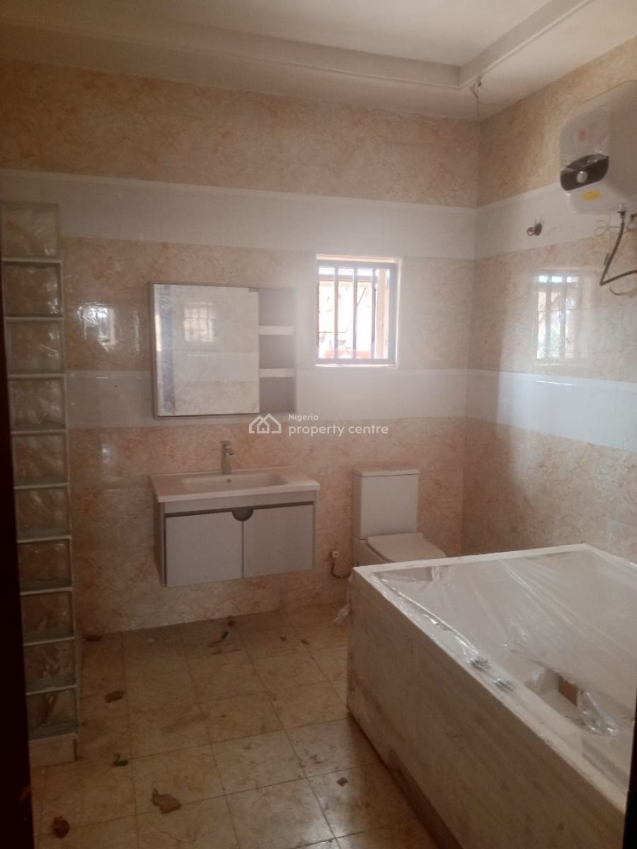 5 Bedrooms Duplex with Bq, Wuye, Abuja, Semi-detached Duplex for Rent