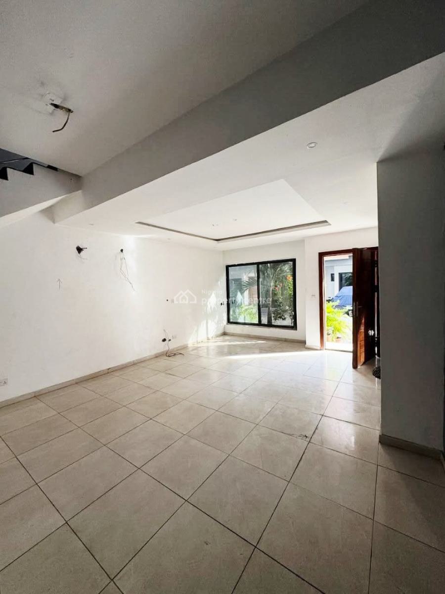 4 Bedroom Duplex, Osapa, Lekki, Lagos, Terraced Duplex for Rent