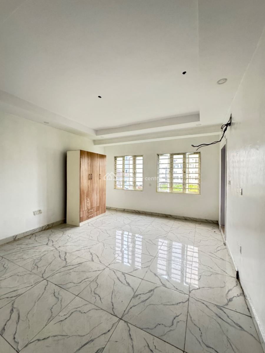 Standard 4 Bed Terrace Duplex in a Well Guarded Estate, Surulere, Surulere, Lagos, Terraced Duplex for Sale