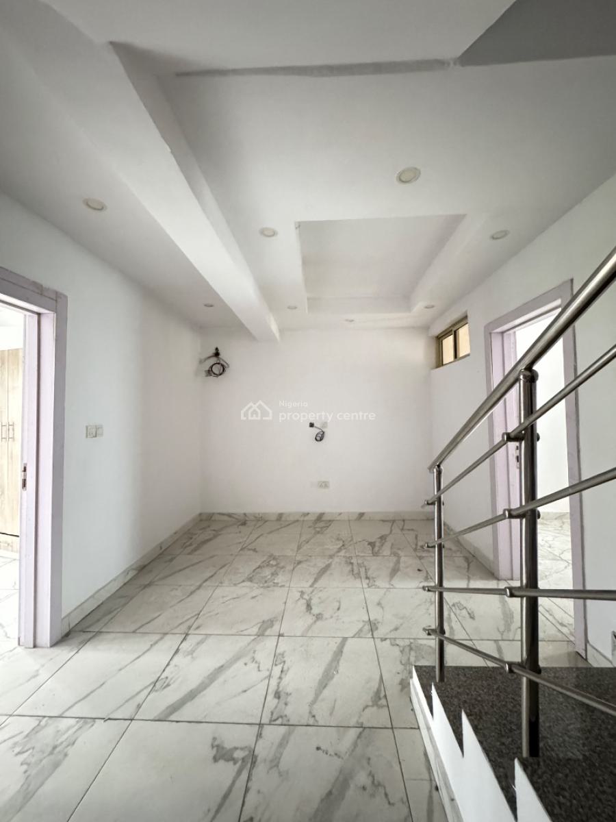 Standard 4 Bed Terrace Duplex in a Well Guarded Estate, Surulere, Surulere, Lagos, Terraced Duplex for Sale