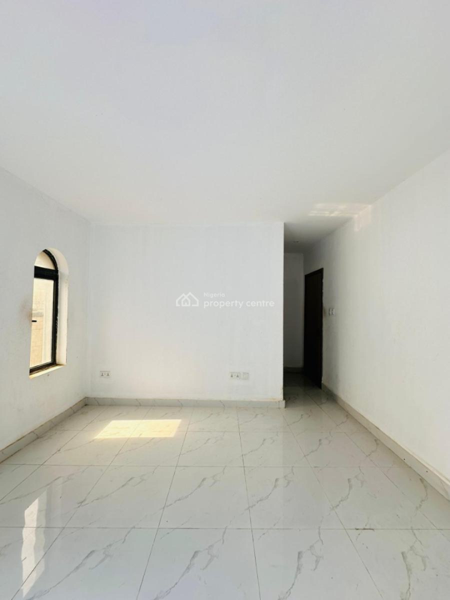 2bedroom Maisonette with Swimming Pool,fitted Kitchen and Gym, Lekki Phase 1, Lekki, Lagos, Flat / Apartment for Rent