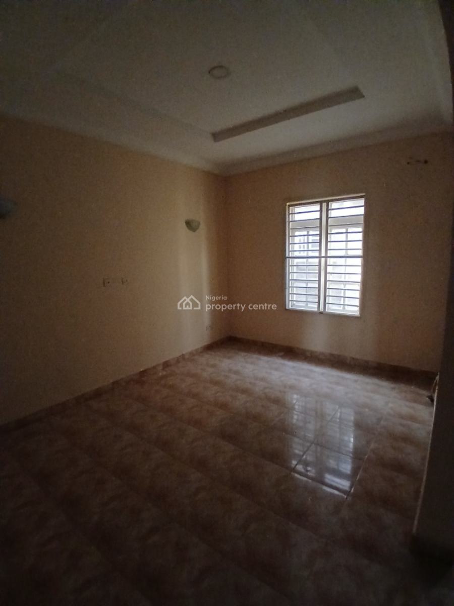 Spacious 3 Bedrooms Flat, Lento Aluminum, Life Camp, Abuja, Flat / Apartment for Rent