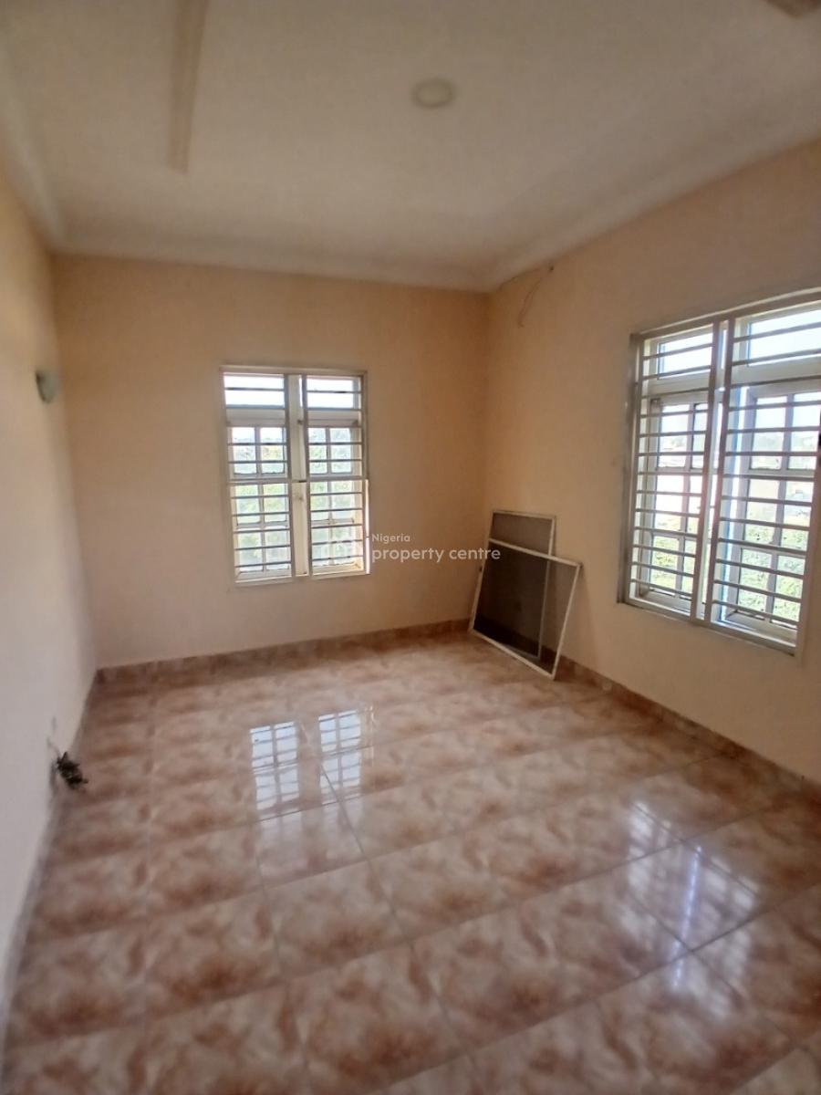 Spacious 3 Bedrooms Flat, Lento Aluminum, Life Camp, Abuja, Flat / Apartment for Rent